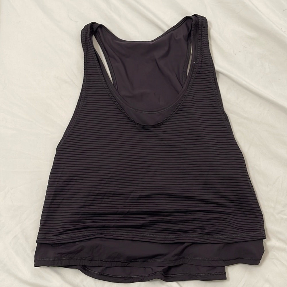 Lululemon crop tank